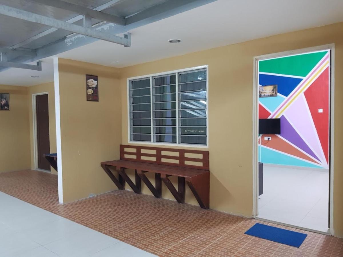 Oyo Homes 89429 Sr Villa Langkawi Kisap Exterior foto